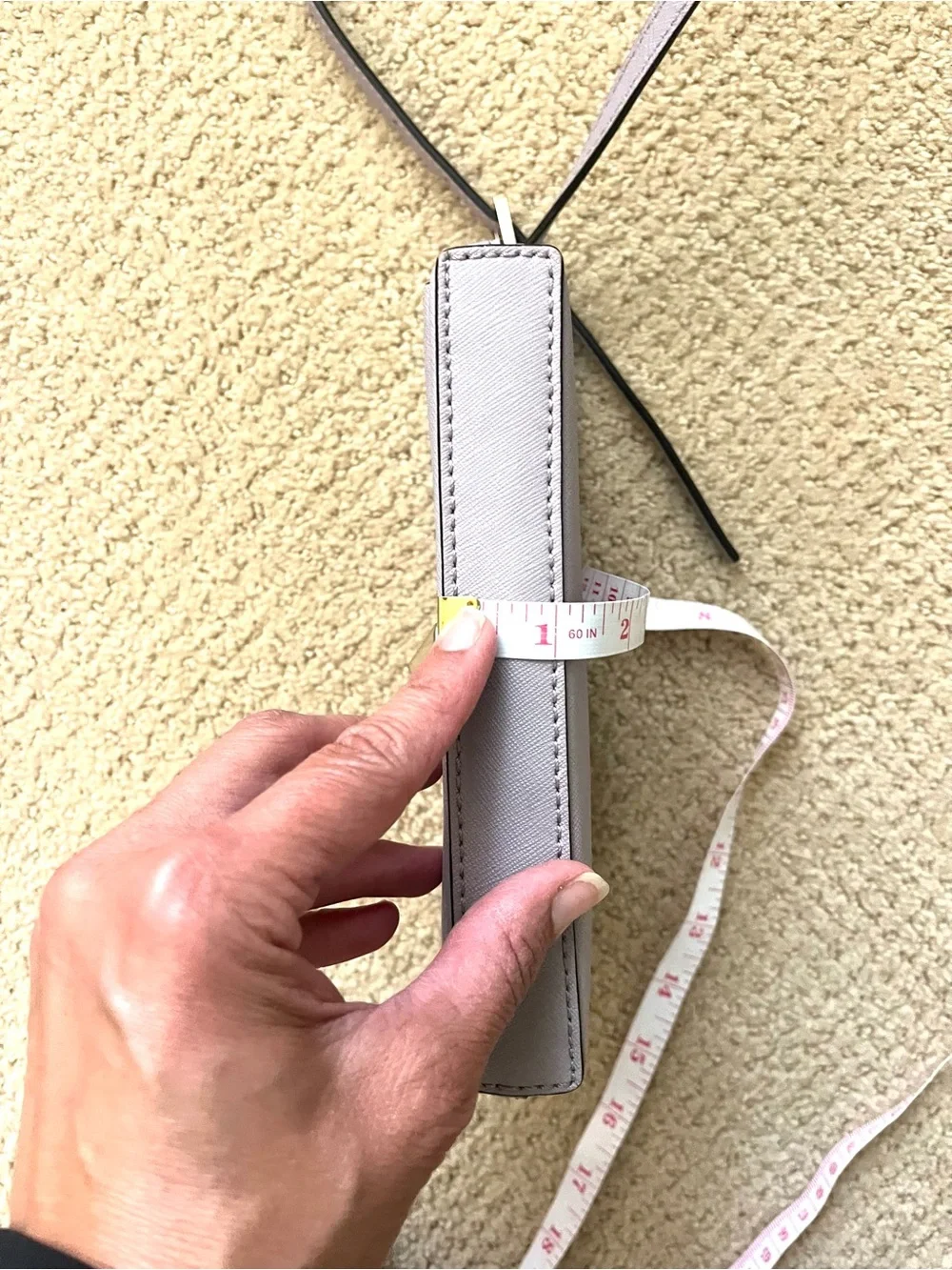 Kate Spade Newbury Lane Sally Saffiano Leather Crossbody bag in Lilac